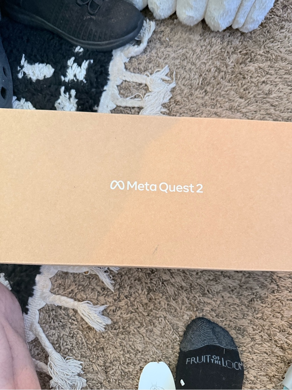 Meta VR White VR Headset Box - Picture 3 of 3